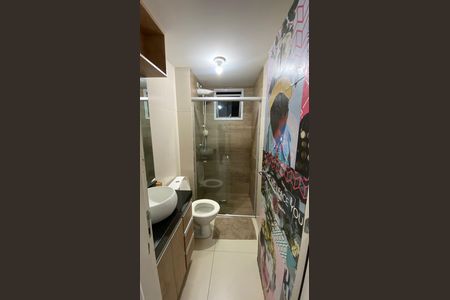 Banheiro de apartamento para alugar com 2 quartos, 48m² em Cenaculo, Belo Horizonte