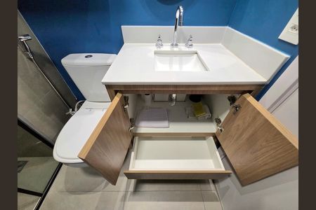 Studio para alugar com 32m², 1 quarto e sem vagaArmários