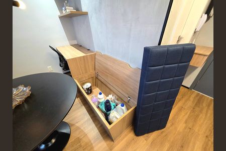 Studio para alugar com 32m², 1 quarto e sem vagaArmários