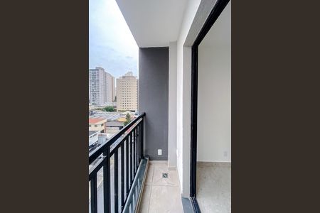 Studio à venda com 24m², 1 quarto e sem vaga Studio à venda com 24m², 1 quarto e sem vagaVaranda