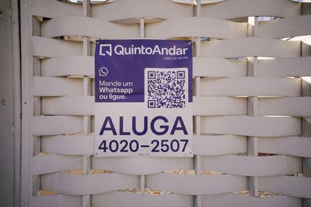 Casa para alugar com 140m², 3 quartos e 2 vagas Casa para alugar com 140m², 3 quartos e 2 vagasPlaquinha