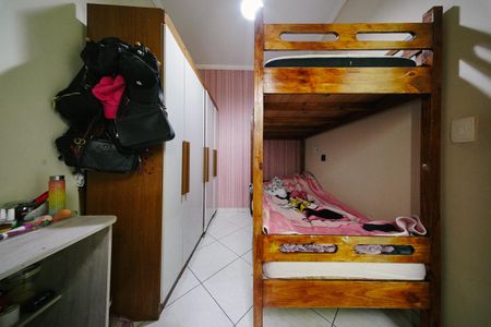 Casa para alugar com 140m², 3 quartos e 2 vagas Casa para alugar com 140m², 3 quartos e 2 vagasQuarto 2
