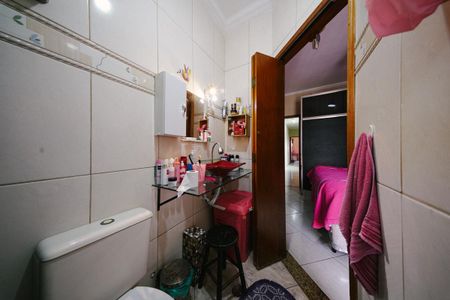 Casa para alugar com 140m², 3 quartos e 2 vagas Casa para alugar com 140m², 3 quartos e 2 vagasBanheiro da Suíte