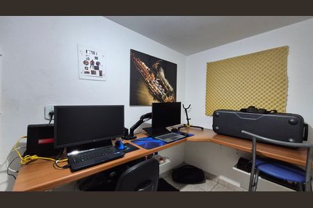 Casa à venda com 195m², 3 quartos e 4 vagas