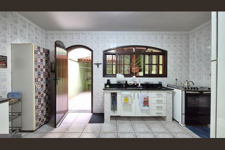Casa à venda com 3 quartos, 195m² em Vila Francisco Matarazzo, Santo André