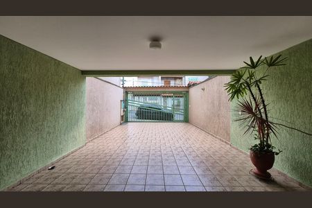 Casa à venda com 195m², 3 quartos e 4 vagas
