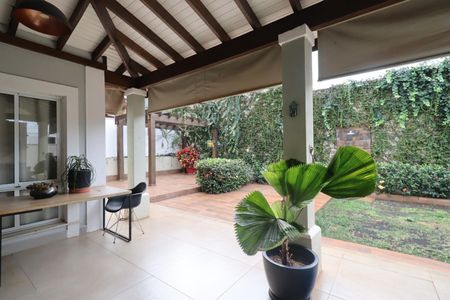 Casa de condomínio para alugar com 245m², 3 quartos e 4 vagasÁrea gourmet