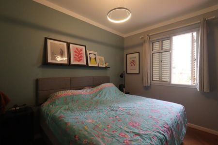 Casa de condomínio para alugar com 245m², 3 quartos e 4 vagasSuíte 1