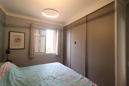 Casa de condomínio para alugar com 245m², 3 quartos e 4 vagasSuíte 1