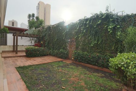 Casa de condomínio para alugar com 245m², 3 quartos e 4 vagasÁrea gourmet