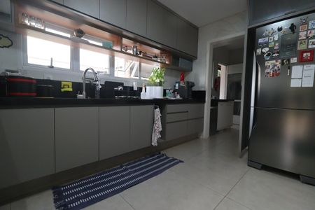 Casa de condomínio para alugar com 245m², 3 quartos e 4 vagasCozinha