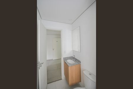 Banheiro de kitnet/studio para alugar com 1 quarto, 24m² em Rudge Ramos, São Bernardo do Campo