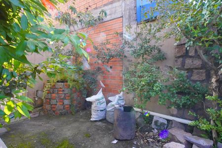 Casa à venda com 200m², 4 quartos e 1 vaga Casa à venda com 200m², 4 quartos e 1 vagaPátio