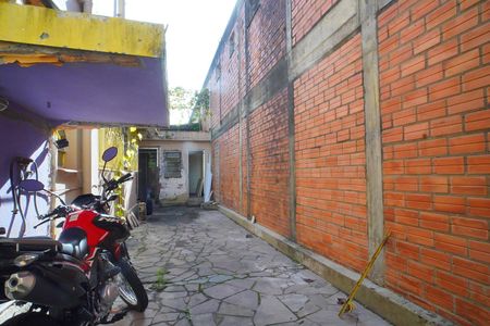 Casa à venda com 200m², 4 quartos e 1 vaga Casa à venda com 200m², 4 quartos e 1 vagaPátio
