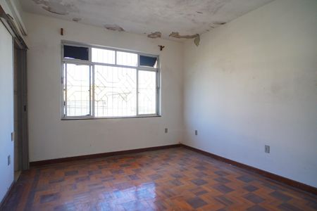 Casa à venda com 200m², 4 quartos e 1 vaga Casa à venda com 200m², 4 quartos e 1 vagaQuarto suíte 2