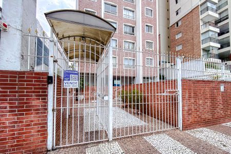 Apartamento à venda com 43m², 1 quarto e 1 vaga Apartamento à venda com 43m², 1 quarto e 1 vagaFachada - Plaquinha