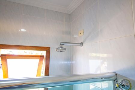 Casa à venda com 450m², 4 quartos e 4 vagas Casa à venda com 450m², 4 quartos e 4 vagasBanheiro da Suíte 2