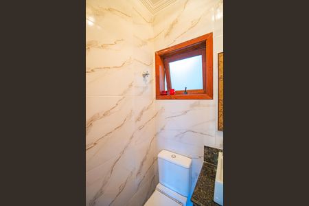 Casa à venda com 450m², 4 quartos e 4 vagas Casa à venda com 450m², 4 quartos e 4 vagasLavabo Sala