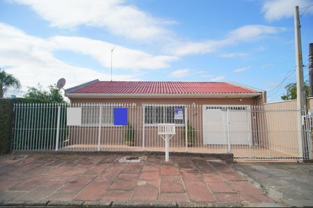 Casa para alugar com 110m², 2 quartos e 2 vagasFachada