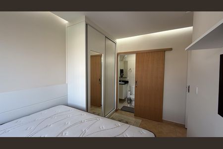 Apartamento para alugar com 70m², 2 quartos e 1 vagaSuíte