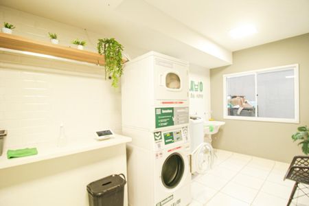 Studio para alugar com 17m², 1 quarto e 1 vaga Studio para alugar com 17m², 1 quarto e 1 vagaLavanderia
