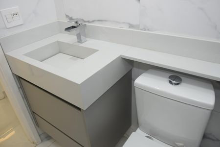 Apartamento para alugar com 155m², 2 quartos e 2 vagasBanheiro 1