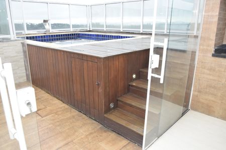 Apartamento para alugar com 155m², 2 quartos e 2 vagasPiscina