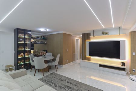 Apartamento para alugar com 116m², 3 quartos e 2 vagas Apartamento para alugar com 116m², 3 quartos e 2 vagasSala