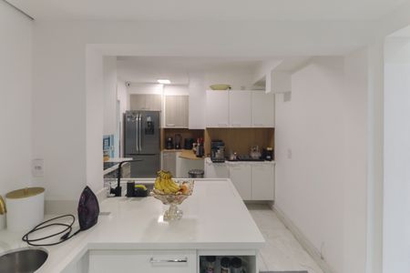 Apartamento para alugar com 116m², 3 quartos e 2 vagas Apartamento para alugar com 116m², 3 quartos e 2 vagasCozinha