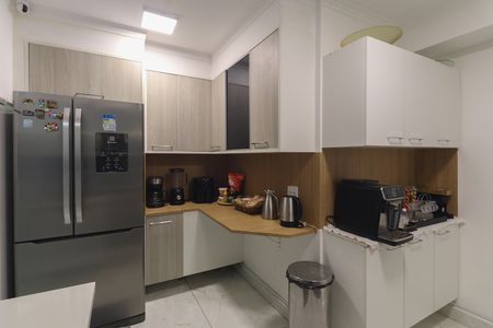 Apartamento para alugar com 116m², 3 quartos e 2 vagas Apartamento para alugar com 116m², 3 quartos e 2 vagasCozinha