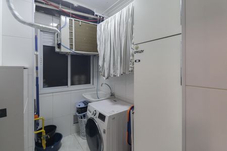 Apartamento para alugar com 116m², 3 quartos e 2 vagas Apartamento para alugar com 116m², 3 quartos e 2 vagasÁrea de Serviço