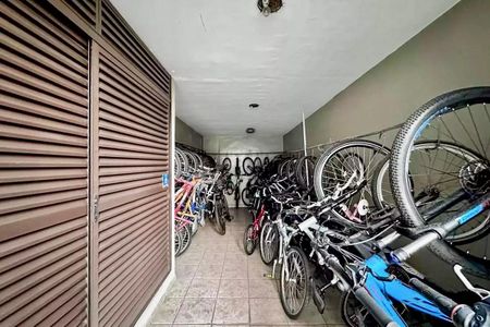 Apartamento à venda com 80m², 3 quartos e 1 vaga Apartamento à venda com 80m², 3 quartos e 1 vagaBicicletário