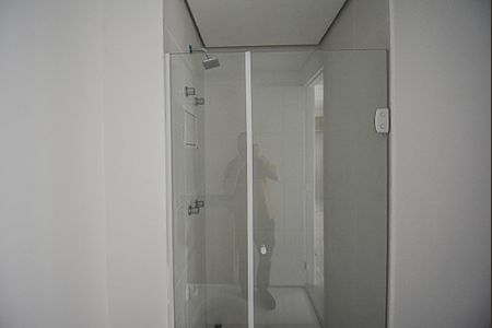 Apartamento para alugar com 48m², 2 quartos e 1 vaga Apartamento para alugar com 48m², 2 quartos e 1 vagaBanheiro