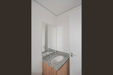 Apartamento para alugar com 48m², 2 quartos e 1 vaga Apartamento para alugar com 48m², 2 quartos e 1 vagaBanheiro da Suíte