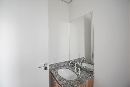 Apartamento para alugar com 48m², 2 quartos e 1 vaga Apartamento para alugar com 48m², 2 quartos e 1 vagaBanheiro da Suíte