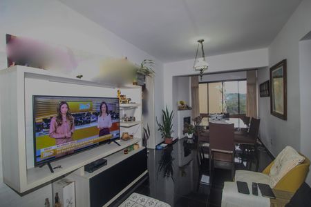 Sala de apartamento à venda com 3 quartos, 71m² em Cavalhada, Porto Alegre