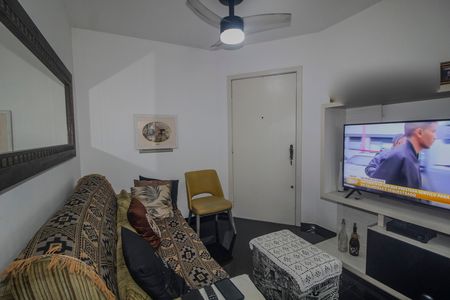 Apartamento à venda com 71m², 3 quartos e 1 vaga Apartamento à venda com 71m², 3 quartos e 1 vagaSala