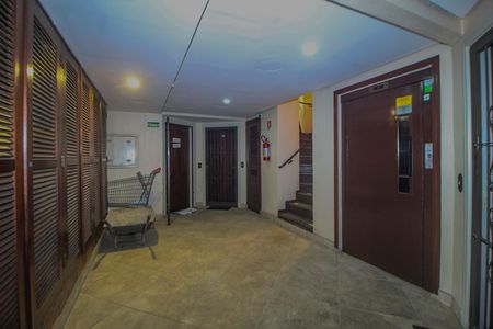 Apartamento à venda com 71m², 3 quartos e 1 vaga Apartamento à venda com 71m², 3 quartos e 1 vagaHall de entrada