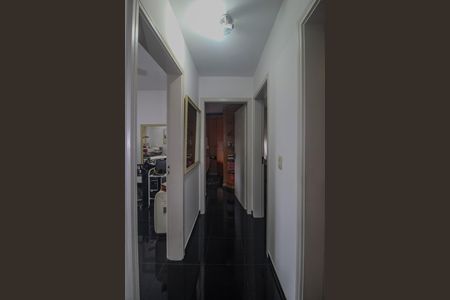 Apartamento à venda com 71m², 3 quartos e 1 vaga Apartamento à venda com 71m², 3 quartos e 1 vagaCorredor