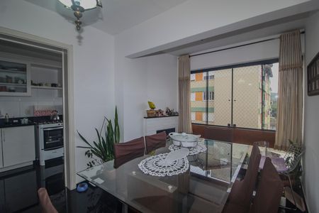 Apartamento à venda com 71m², 3 quartos e 1 vaga Apartamento à venda com 71m², 3 quartos e 1 vagaSala