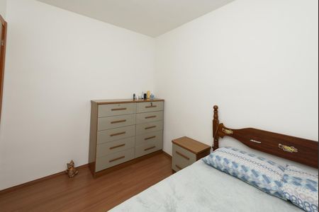 Quarto 1 de apartamento à venda com 2 quartos, 49m² em Milionários, Belo Horizonte