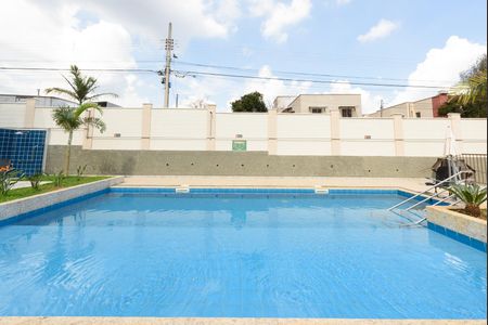 Apartamento à venda com 49m², 2 quartos e 1 vaga Apartamento à venda com 49m², 2 quartos e 1 vagaÁrea comum - Piscina