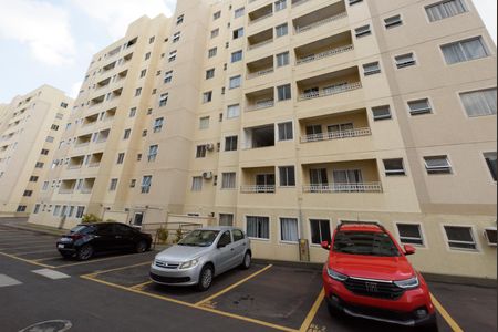 Apartamento à venda com 49m², 2 quartos e 1 vaga Apartamento à venda com 49m², 2 quartos e 1 vagaFachada do bloco