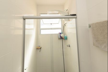 Apartamento à venda com 49m², 2 quartos e 1 vaga Apartamento à venda com 49m², 2 quartos e 1 vagaBanheiro