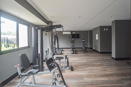 Apartamento para alugar com 48m², 2 quartos e 1 vaga Apartamento para alugar com 48m², 2 quartos e 1 vagaÁrea comum - Academia