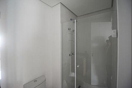 Apartamento para alugar com 48m², 2 quartos e 1 vaga Apartamento para alugar com 48m², 2 quartos e 1 vagaBanheiro