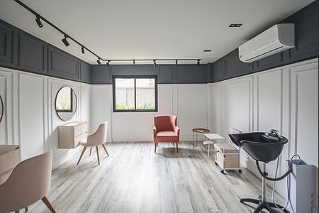 Apartamento para alugar com 48m², 2 quartos e 1 vaga Apartamento para alugar com 48m², 2 quartos e 1 vagaSalão de Beleza