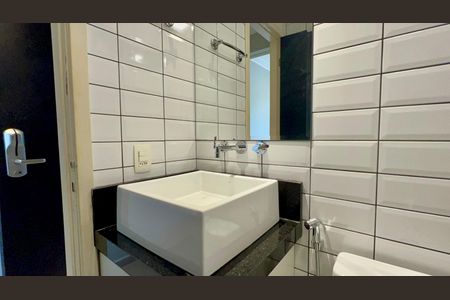 Apartamento à venda com 43m², 2 quartos e 1 vaga Apartamento à venda com 43m², 2 quartos e 1 vagaBanheiro da Suíte