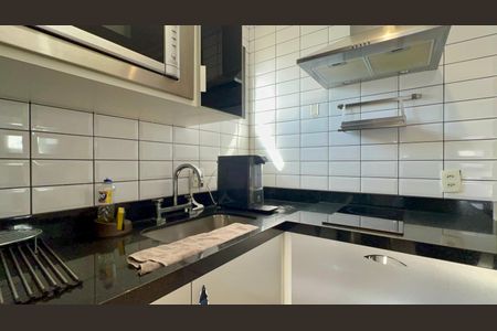 Apartamento à venda com 43m², 2 quartos e 1 vaga Apartamento à venda com 43m², 2 quartos e 1 vagaCozinha