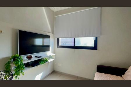 Apartamento à venda com 43m², 2 quartos e 1 vaga Apartamento à venda com 43m², 2 quartos e 1 vagaSala